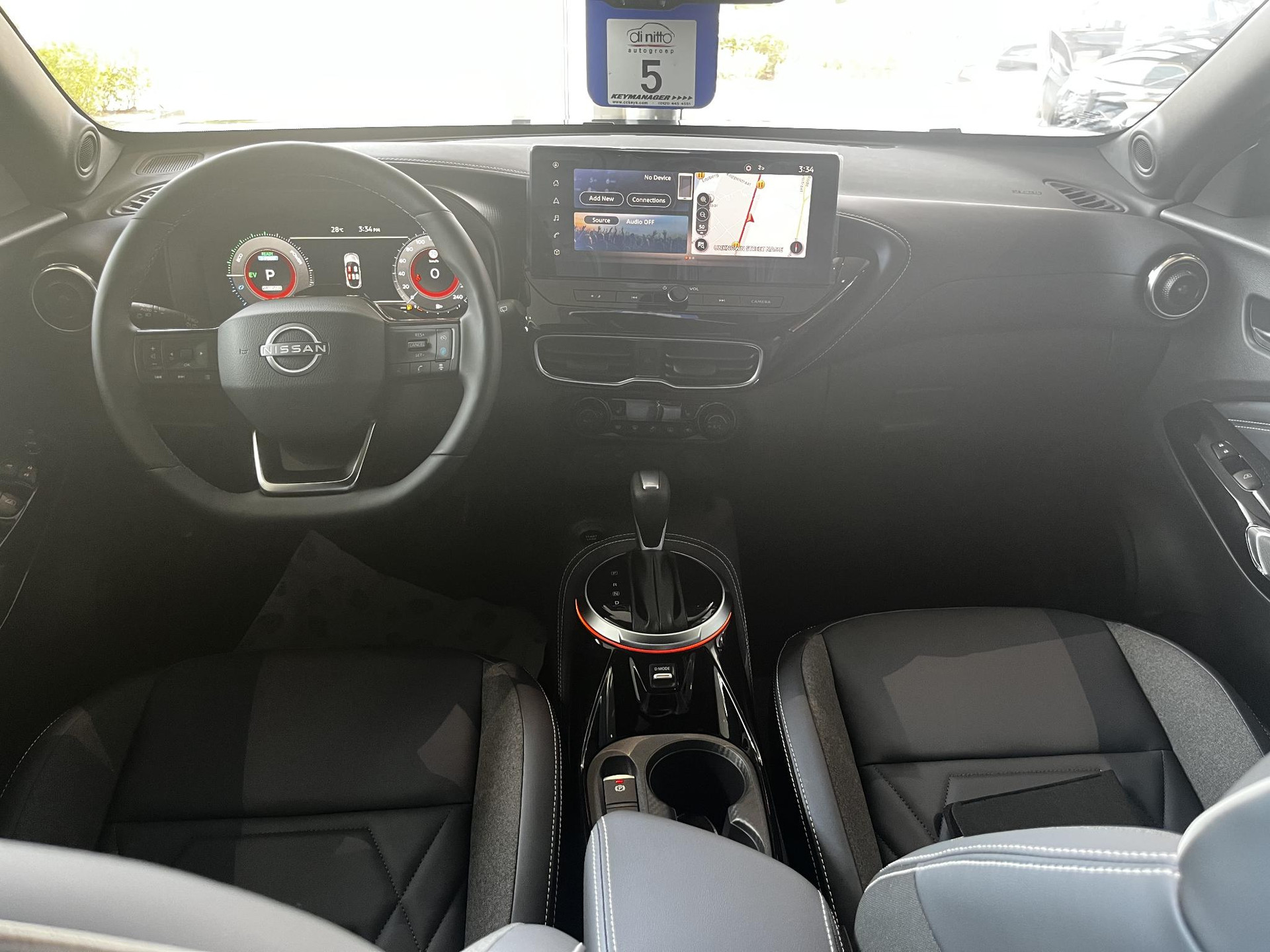 55630103-9.jpg