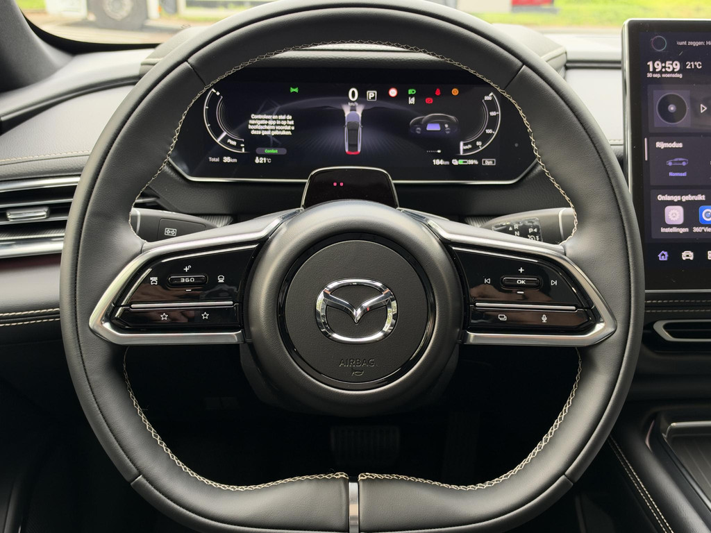 57066498-11.jpg